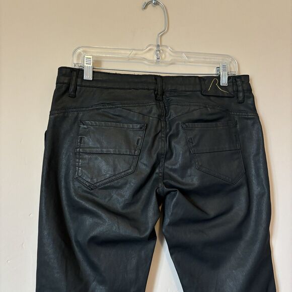 COTELAC Womens Sz 2 Black Mid-Rise Straight-Leg Coated Moto Jeans Zip Up Ankles - Picture 5 of 11